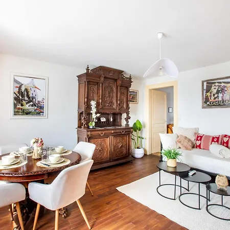 Ganzaliesele, Idéal Escapade à Deux, Vue Vosges, Gare à 2 Minutes à Pied, Centre Historique De Colmar, Lumineux Et Calme, Arrivée Autonome Appartement Colmar